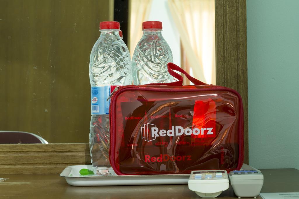 Reddoorz @ Pantai Cemara Sanur 호텔 외부 사진